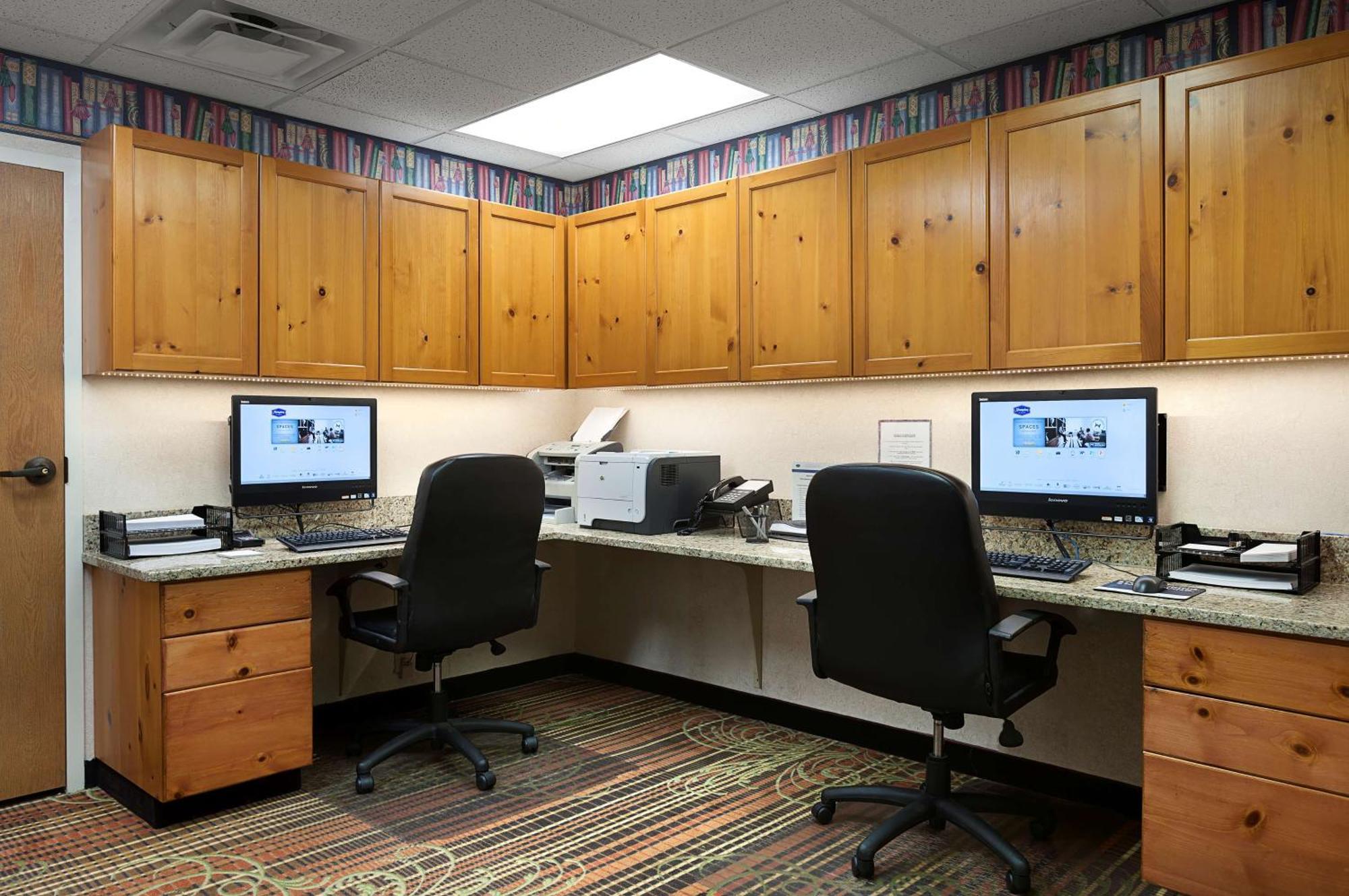 Hampton Inn & Suites Charlotte/Пайнвил Екстериор снимка