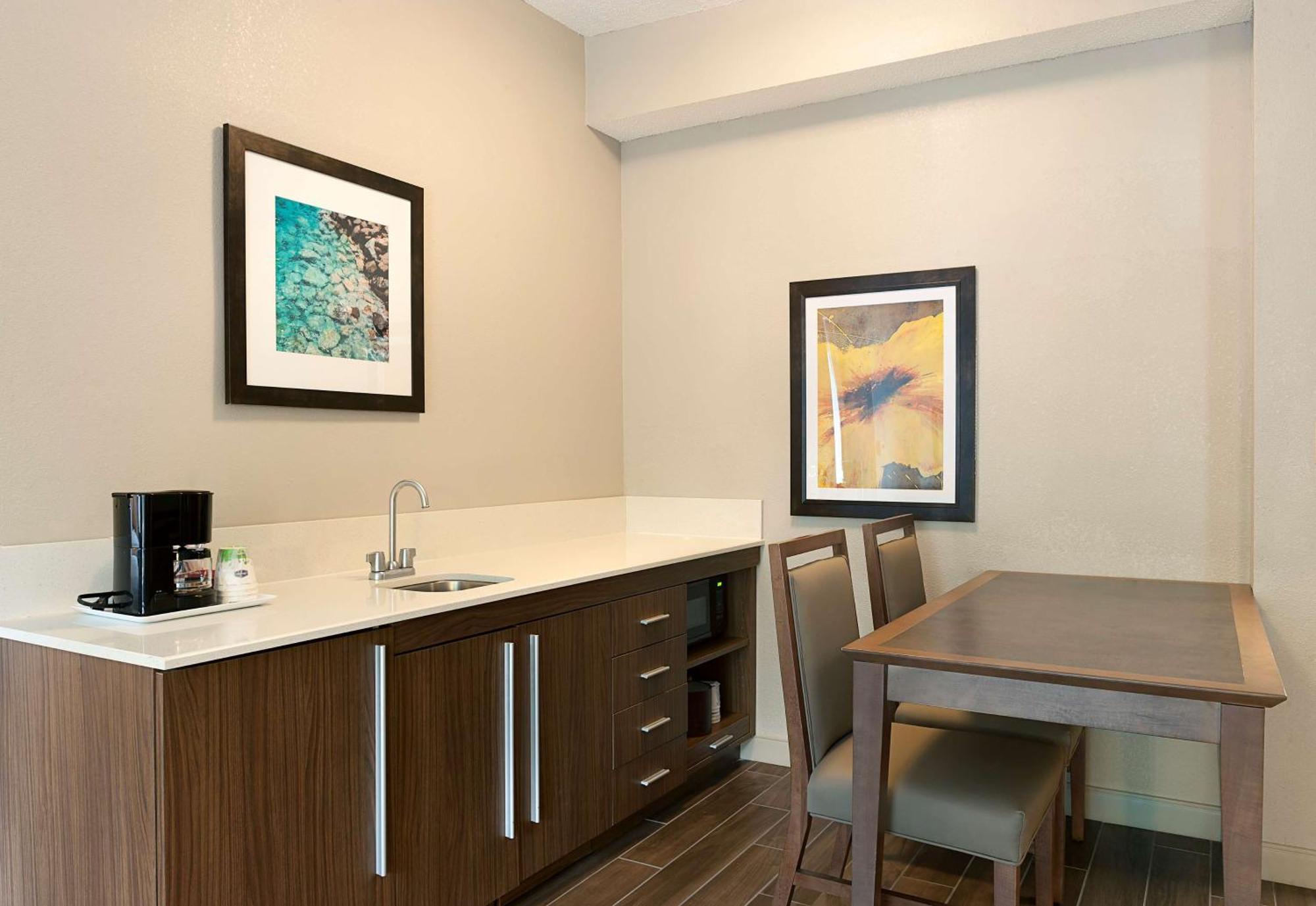 Hampton Inn & Suites Charlotte/Пайнвил Екстериор снимка