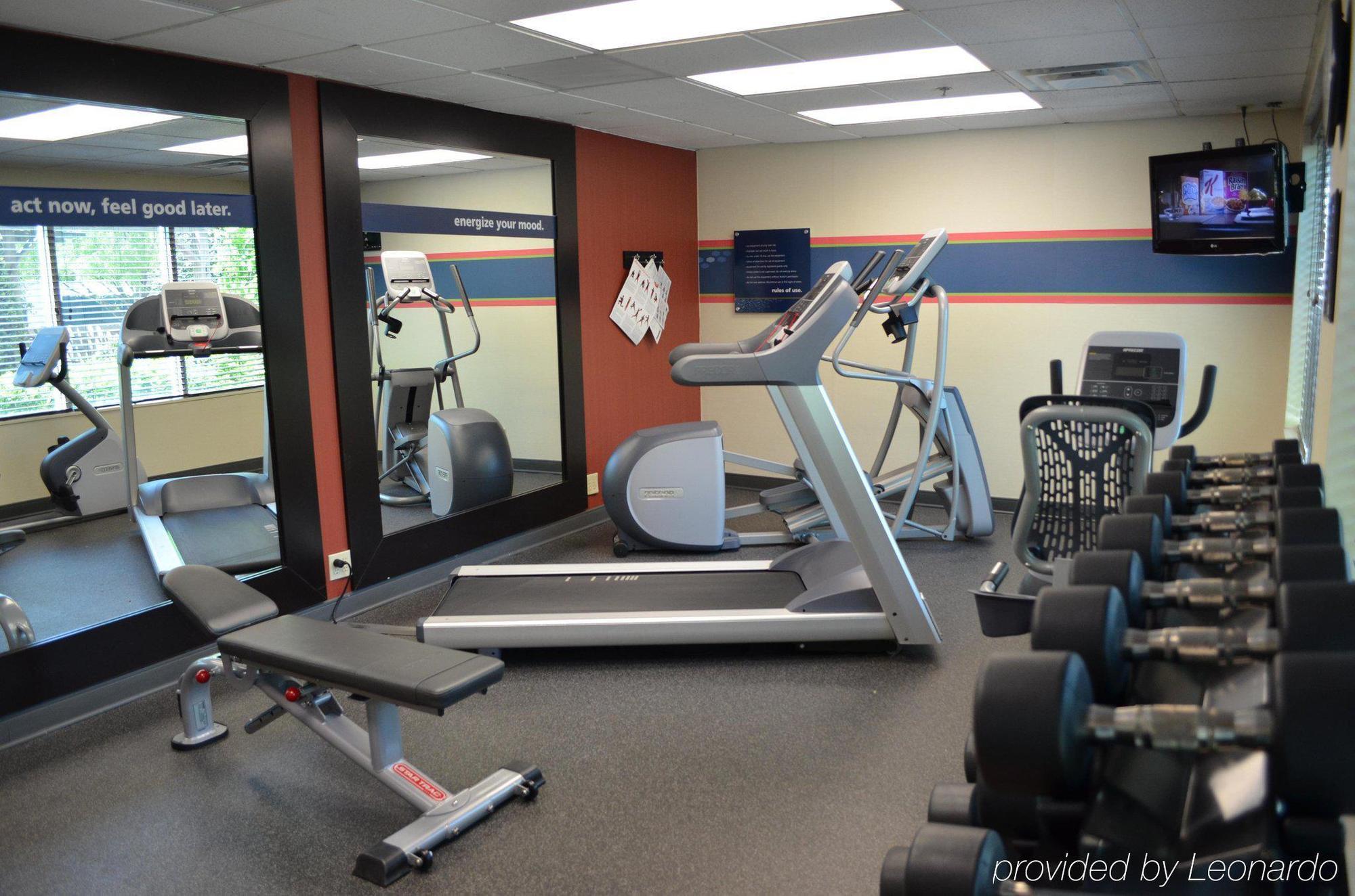 Hampton Inn & Suites Charlotte/Пайнвил Екстериор снимка