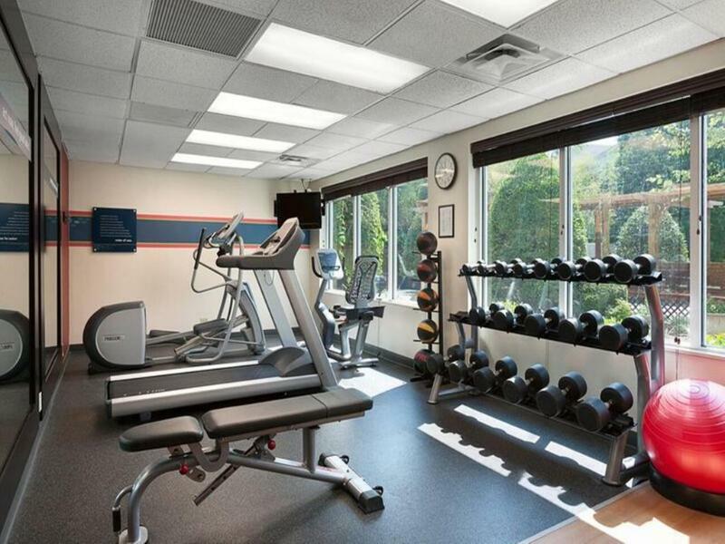 Hampton Inn & Suites Charlotte/Пайнвил Екстериор снимка